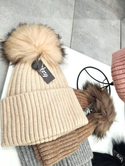 Cappello Pon Pon - immagine 2