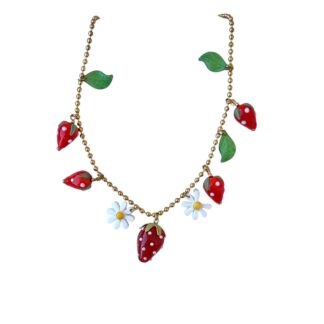 collana charms fiori e fragole